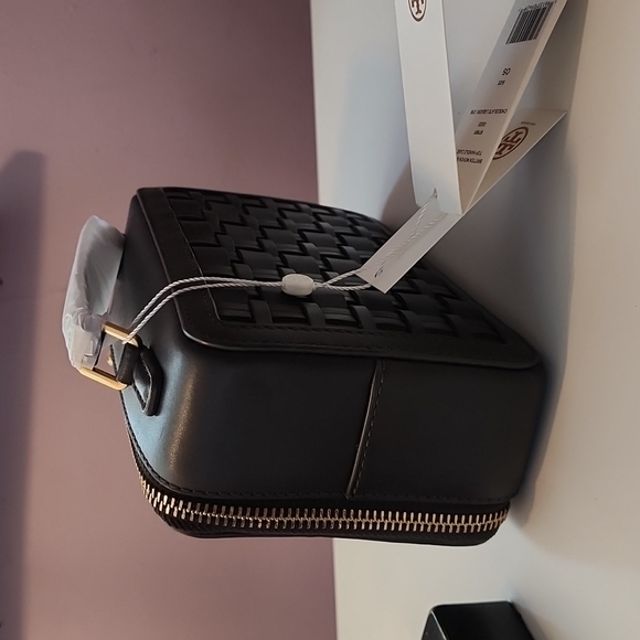 Tory Burch Britten Woven Small Top Handle Case - Picture 4 of 8